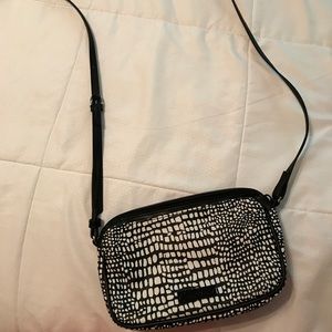 Small Vera Bradley crossover